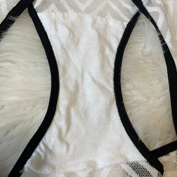 Victoria's Secret HipHugger White Chevron print black Piping trim Sheer Large - Picture 11 of 16